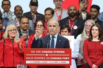 Canada, liberali di Carney vincono le elezioni. Messaggio a Trump: “Qui decidiamo noi”