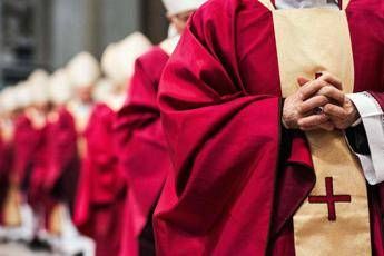 Conclave, pugni, scherzi e scismi: ecco i più turbolenti della storia della Chiesa