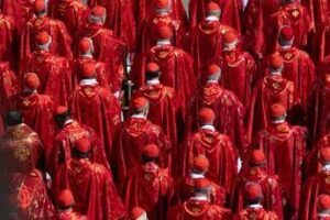 Conclave tra intrighi, veleni e dicerie: le fake news della vigilia