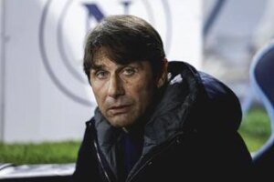 Conte, tra Napoli e la tentazione Juve: corsa scudetto decisiva per il futuro