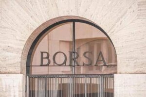 Dazi, Borsa e ricchezza: i danni di un’economia ‘scippata’ agli economisti