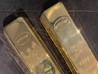 Dazi in arrivo, è corsa all’oro: nuovo record sfonda i 3.148 dollari