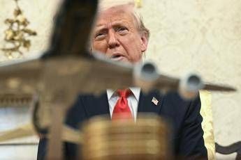 Dazi, portavoce Ue: “Con Usa non è dialogo tra sordi”. Trump attacca Cina: “Vuole fregarci”