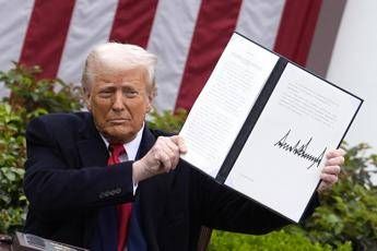 Dazi sì o dazi no, l’incertezza costa: tutti i danni del ‘tira e molla’ di Trump