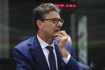 Difesa comune Ue, Giorgetti: “Meglio aspettare il vertice Nato di giugno”