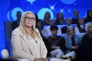 Domenica In, gli ospiti di oggi domenica 13 aprile: chi c’è in studio con Mara Venier