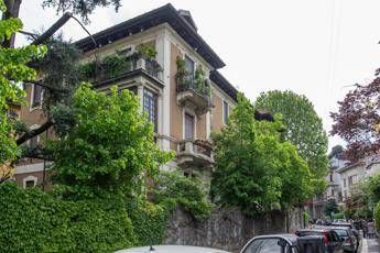 Domestico ucciso a Milano, presunto killer rilasciato qualche ora prima dell’omicidio