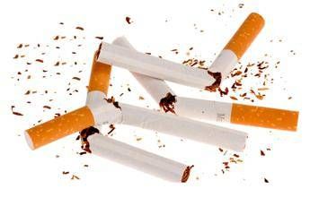 Fumo, esperti: “Puntare su riduzione del danno, non su proibizioni”