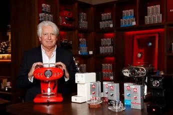 Illycaffè a Milano Design Week presenta X-Caps