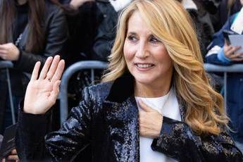 Jo Squillo ricoverata, operazione e video dall’ospedale: “E’ andata bene”