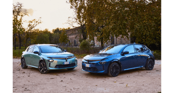 Lancia aggiorna la Ypsilon, più autonomia per l’elettrica, più potenza per la ibrida