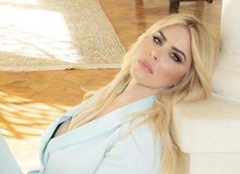 Loredana Lecciso: “Io aggredita sul bus a Milano per una catenina”