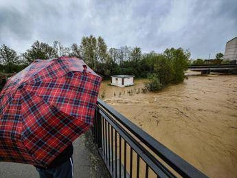 Meteo, breve tregua prima di Pasqua: poi nuova allerta per temporali