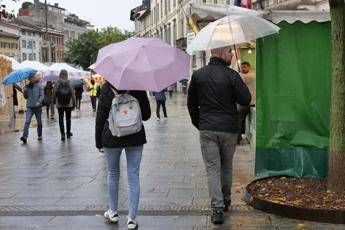 Meteo, settimana e ponte del 25 aprile con tanti temporali: le previsioni