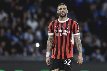 Milan, Walker punge Joao Felix: “Devi passare il pallone” – Video