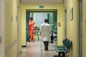 Muore per intossicazione da listeria, si indaga sulle olive in salamoia