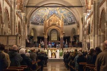 Offerte per le messe, arrivano nuove regole: cosa cambia