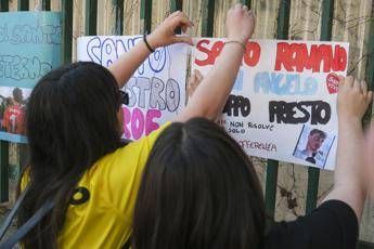 Omicidio Santo Romano, minore condannato a 18 anni e 8 mesi. La madre: “La giustizia ha fallito”