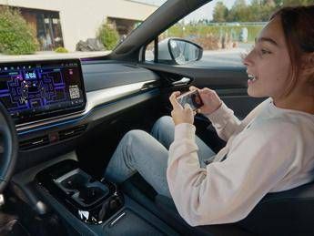 PAC-MAN arriva a bordo: la nuova esperienza di gioco firmata Volkswagen
