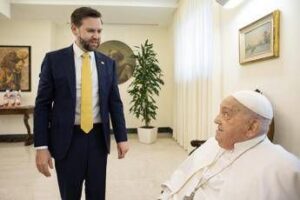 Papa Francesco, Vance: “Un grande Pastore, ho potuto dirgli che prego per lui”
