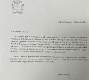 Papa Francesco, la lettera a Mimmo Lucano: “Ammiro la sua azione coraggiosa”