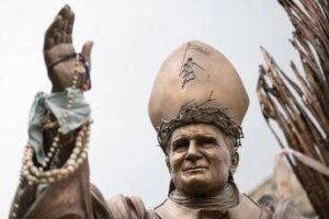 Papa Wojtyla, 20 anni fa la morte: chi era il Papa che cambiò la Storia