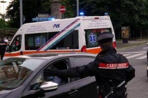 Pedone travolto e ucciso nell’Aretino, alla guida 19enne: ha perso controllo auto