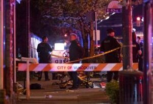 Piomba con l’auto sulla folla durante un festival di strada, strage a Vancouver