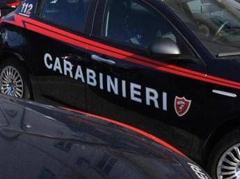 Salerno, conflitto a fuoco con i carabinieri su A2: un ferito