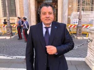 Scuola, Anief su elezione rsu: cambiare futuro contratto e tutelare i diritti dei lavoratori