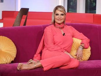 Simona Ventura, 60 anni all’insegna di “crederci sempre, arrendersi mai”