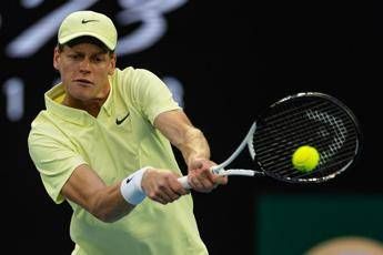 Sinner torna ad allenarsi in Costa Azzurra: ecco gli scambi con Draper – Video