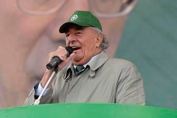 Treviso, morto Giancarlo Gentilini: l’ex sindaco ‘sceriffo’ aveva 95 anni