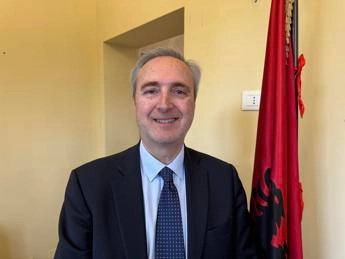 Tumori, Leonardi: “Il Ministero della Salute sostiene l’iniziativa Nave della Salute”