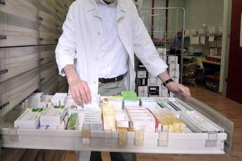 Uap: “Trasparenza per cittadini, farmacie non sono presidi sanitari medici”
