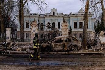 Ucraina, Usa “non sostengono condanna G7 a strage Sumy”. Kiev caccia governatore