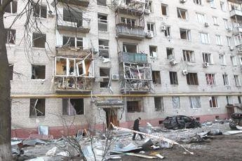 Ucraina, cessate il fuoco si allontana: Russia colpisce siti energetici