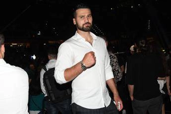 Vianello-Torrez Jr, la grande boxe torna in chiaro: orario e dove vedere il match