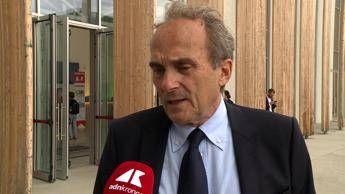 Aids, Di Perri (UniTo): “Con Hiv ottimizzare triplice terapia dà certezza efficacia”