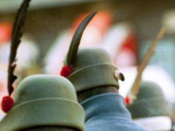 Alpini: “Faccetta nera proveniva da un locale privato, ci dissociamo”