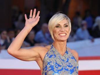 Annalisa Minetti, la confessione a Verissimo: “Ho lasciato mio marito, sto molto male”