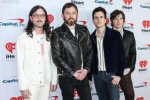 Caleb Followill ko, unfortunio per il frontman dei Kings of Leon: tour annullato