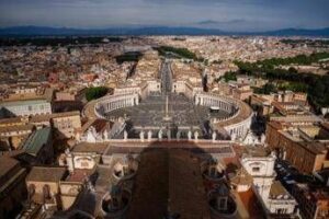 Conclave 2025, conto alla rovescia: oggi doppia congregazione per i cardinali