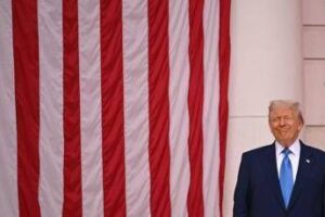 Dazi, Corte d’Appello Usa congela sentenza: tariffe ancora in vigore. Trump attacca i giudici
