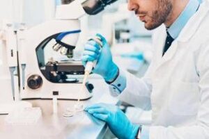Eurispes: “Salgono italiani a favore della fecondazione eterologa, quasi 60%”