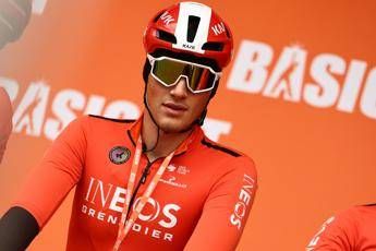 Giro d’Italia, Tarling vince seconda tappa. Roglic in maglia rosa