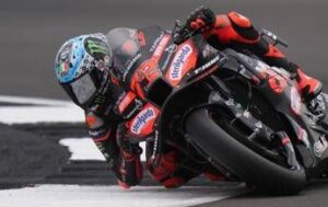 Gp Silverstone, capolavoro Bezzecchi. Marc Marquez terzo, cade Bagnaia