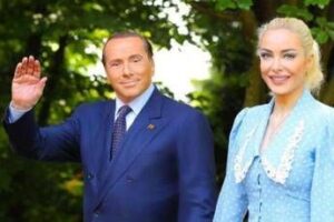 Marta Fascina ricorda Berlusconi: “Scudetto del Napoli, starai guardando dall’alto”