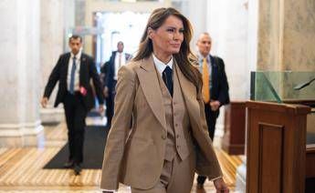 Meno di 14 giorni alla Casa Bianca, come Melania ha ridotto il ruolo di First Lady