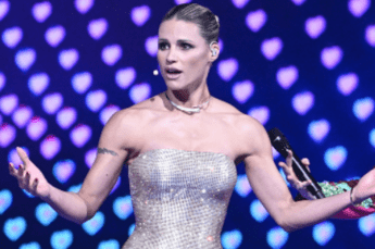 Michelle Hunziker canta all’Eurovision ma non si vede, la spiegazione della Rai